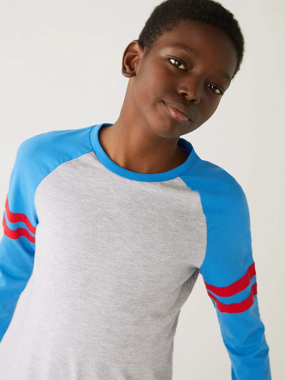 

Marks & Spencer Boys Blue Solid T-shirt