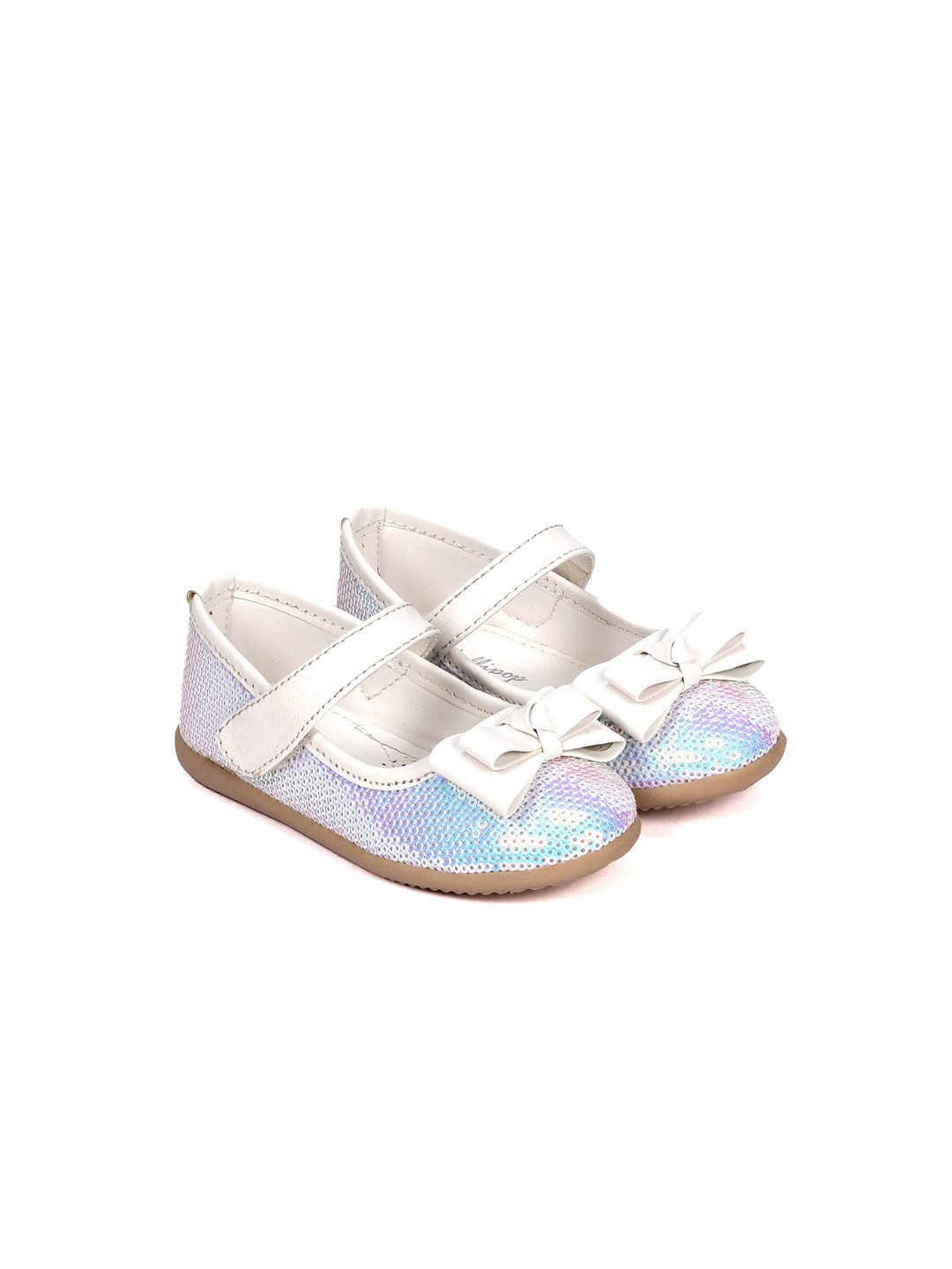 

Lil Lollipop Girls White Textured Sneakers