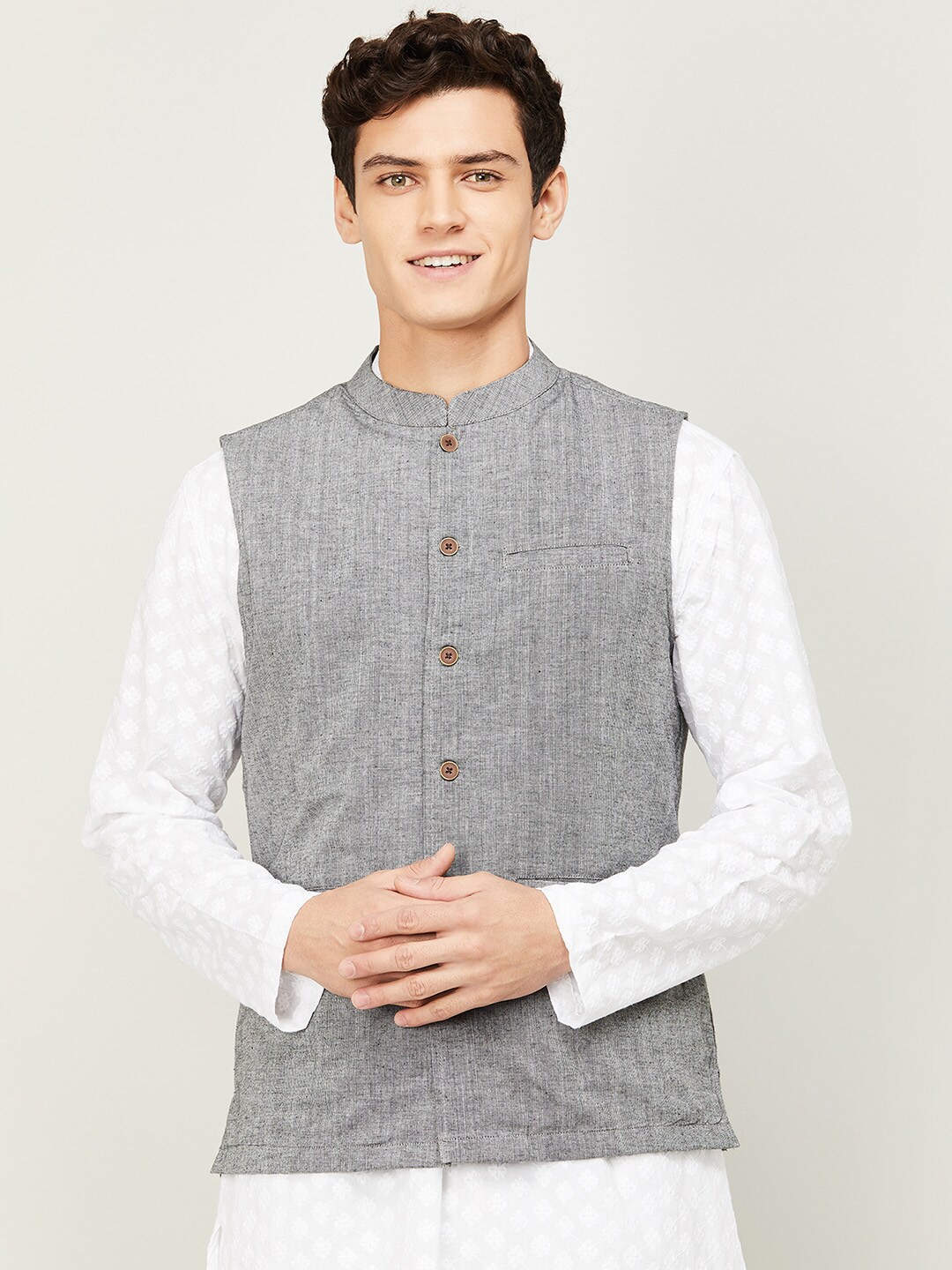 

Melange by Lifestyle Men Black Lightweight Cotton Tailored Jacket