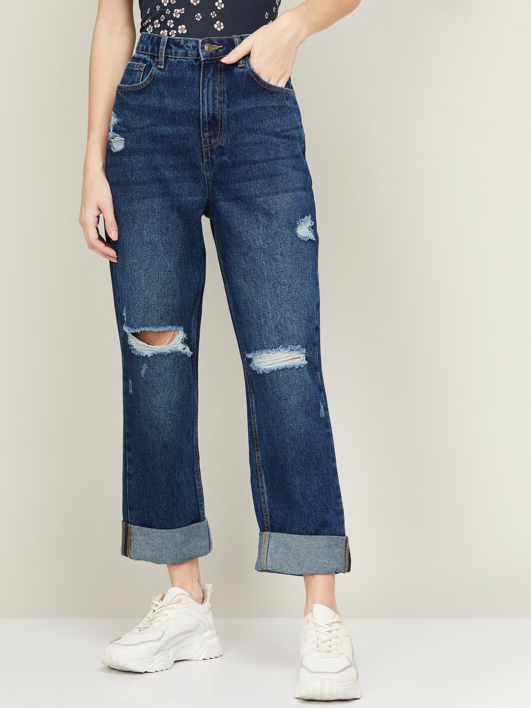 

Ginger by Lifestyle Women Blue Mildly Distressed Light Fade Pure Cotton Jeans