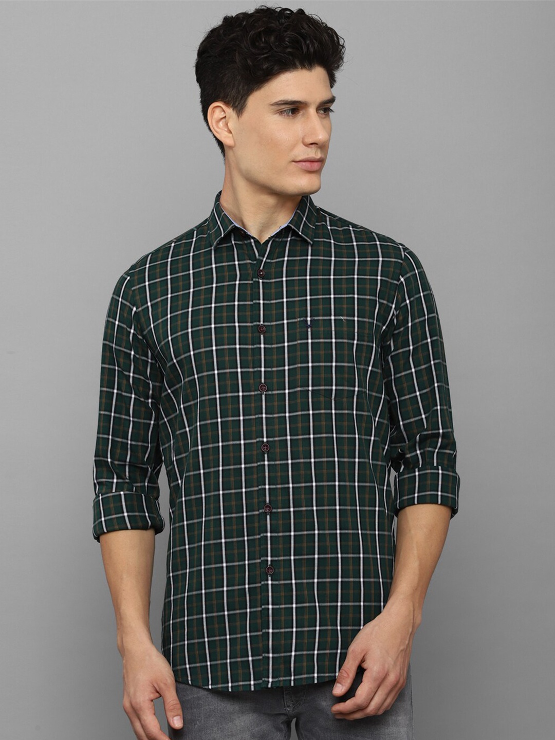 

Allen Solly Men Green Slim Fit Tartan Checks Cotton Casual Shirt