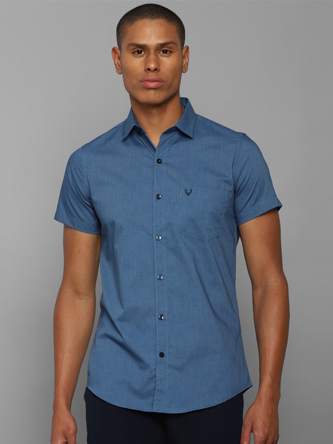 

Allen Solly Men Blue Slim Fit Printed Cotton Casual Shirt