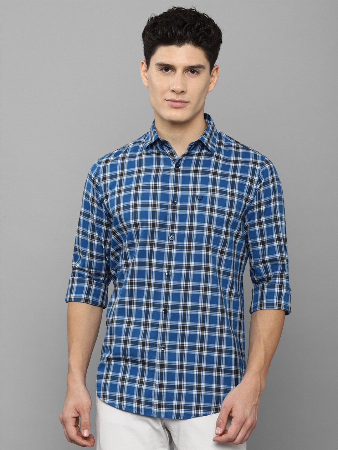 

Allen Solly Men Blue Cotton Slim Fit Tartan Checks Checked Casual Shirt