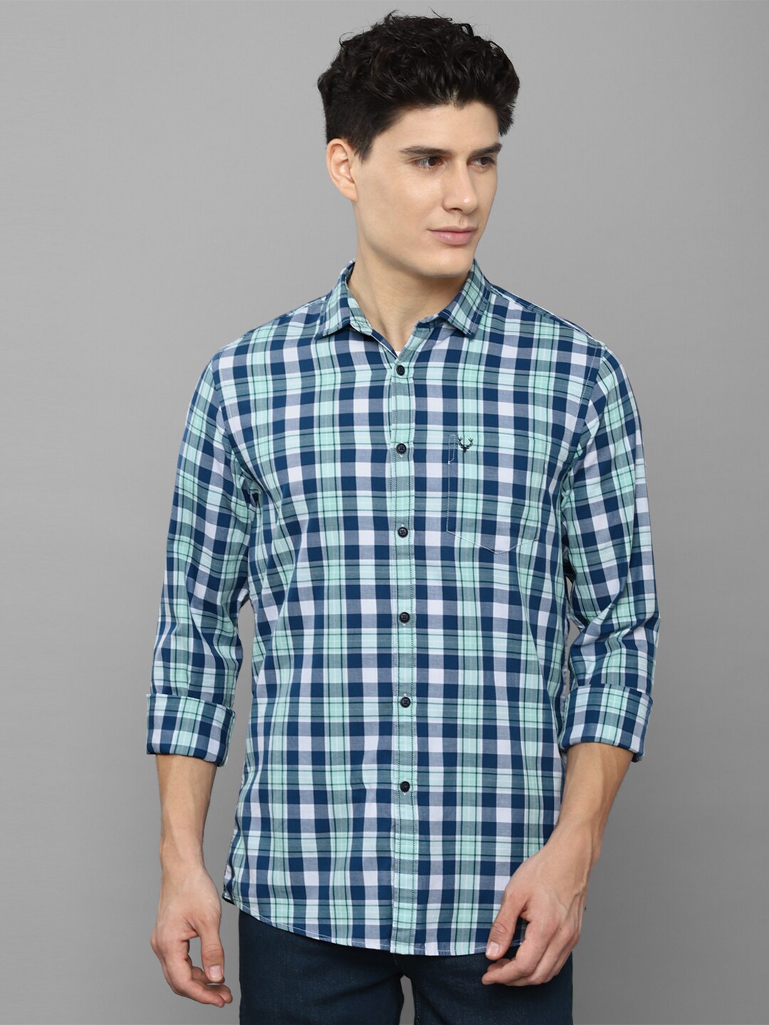 

Allen Solly Sport Men Teal Green Cotton Checked Casual Shirt