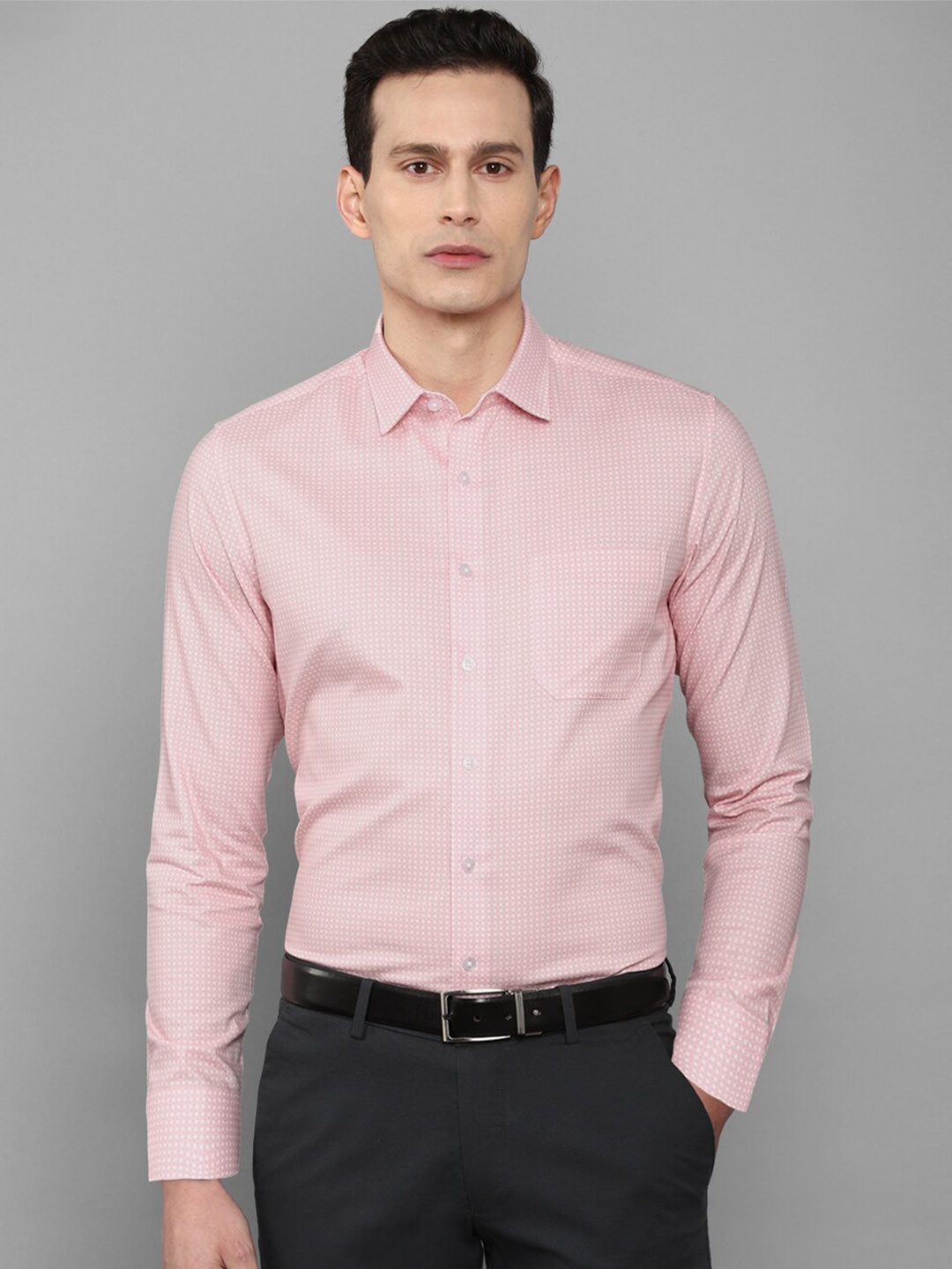 

Louis Philippe Men Pink Slim Fit Pure Cotton Formal Shirt