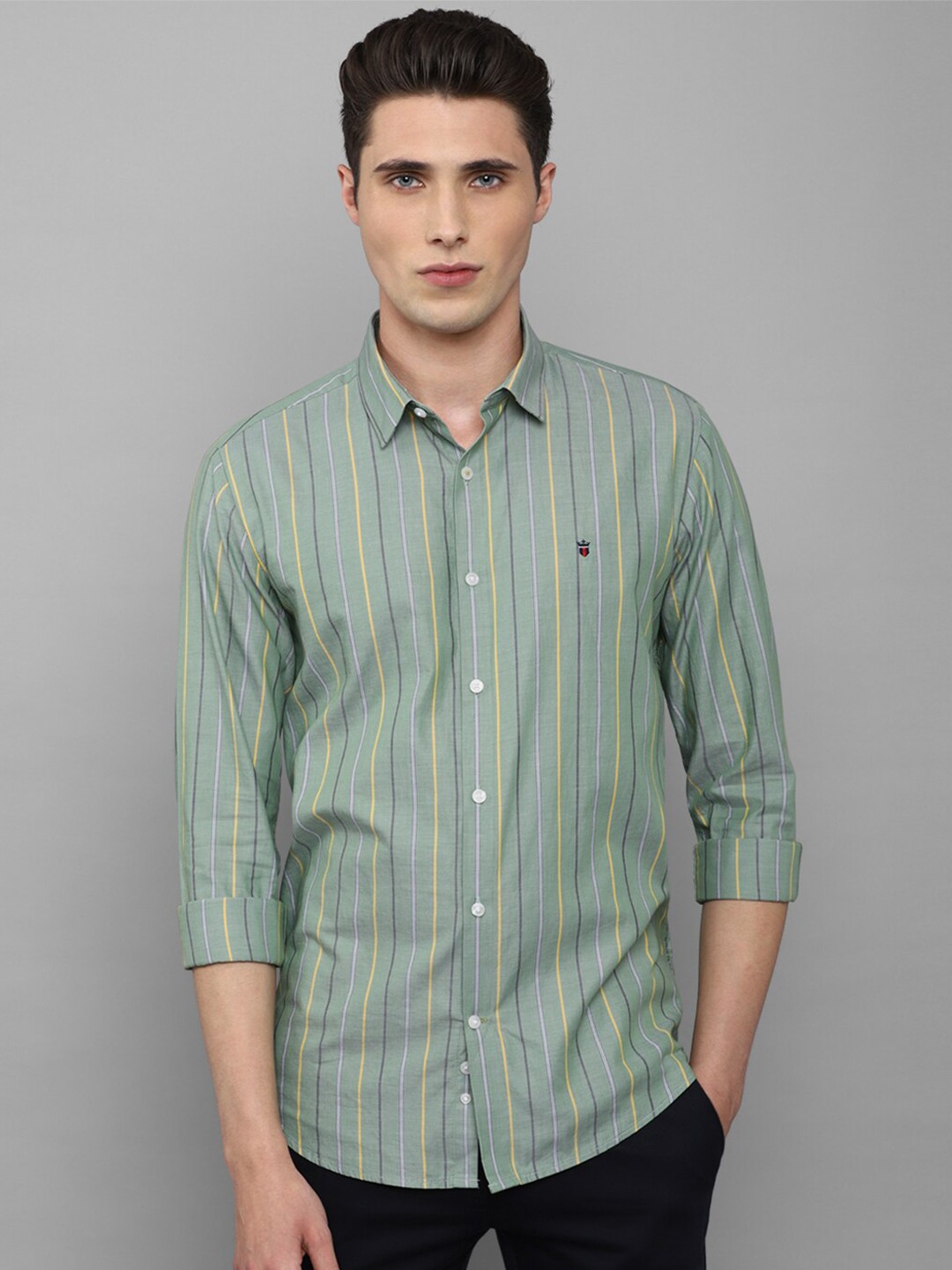 

Louis Philippe Sport Men Green & Yellow Slim Fit Striped Pure cotton Casual Shirt