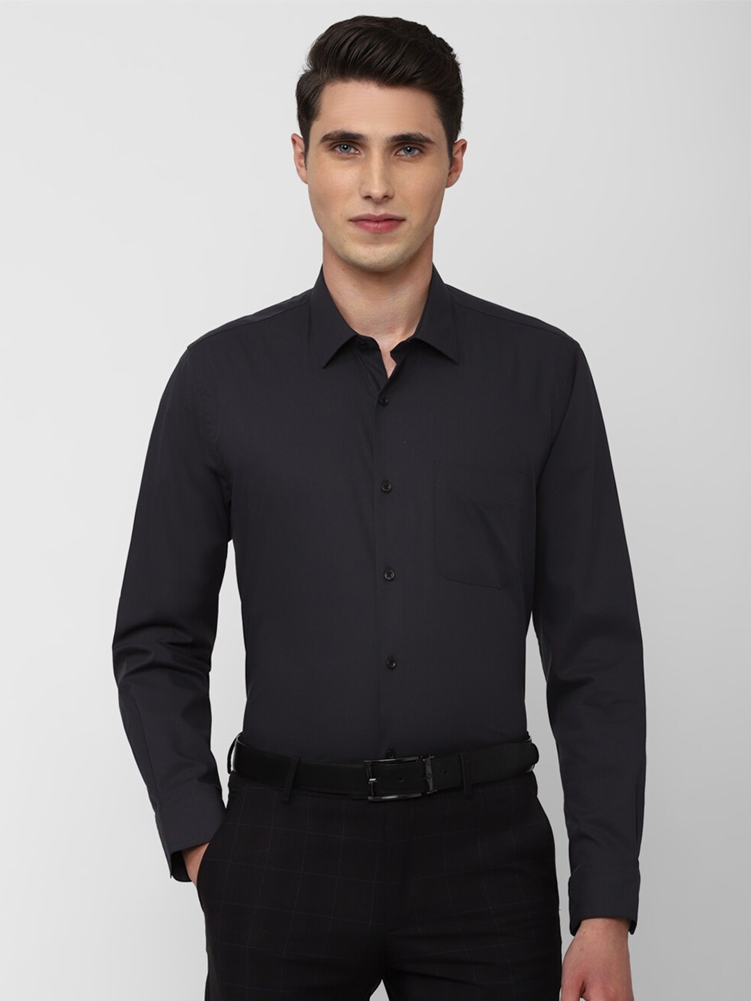 

Peter England Men Black Cotton Formal Shirt