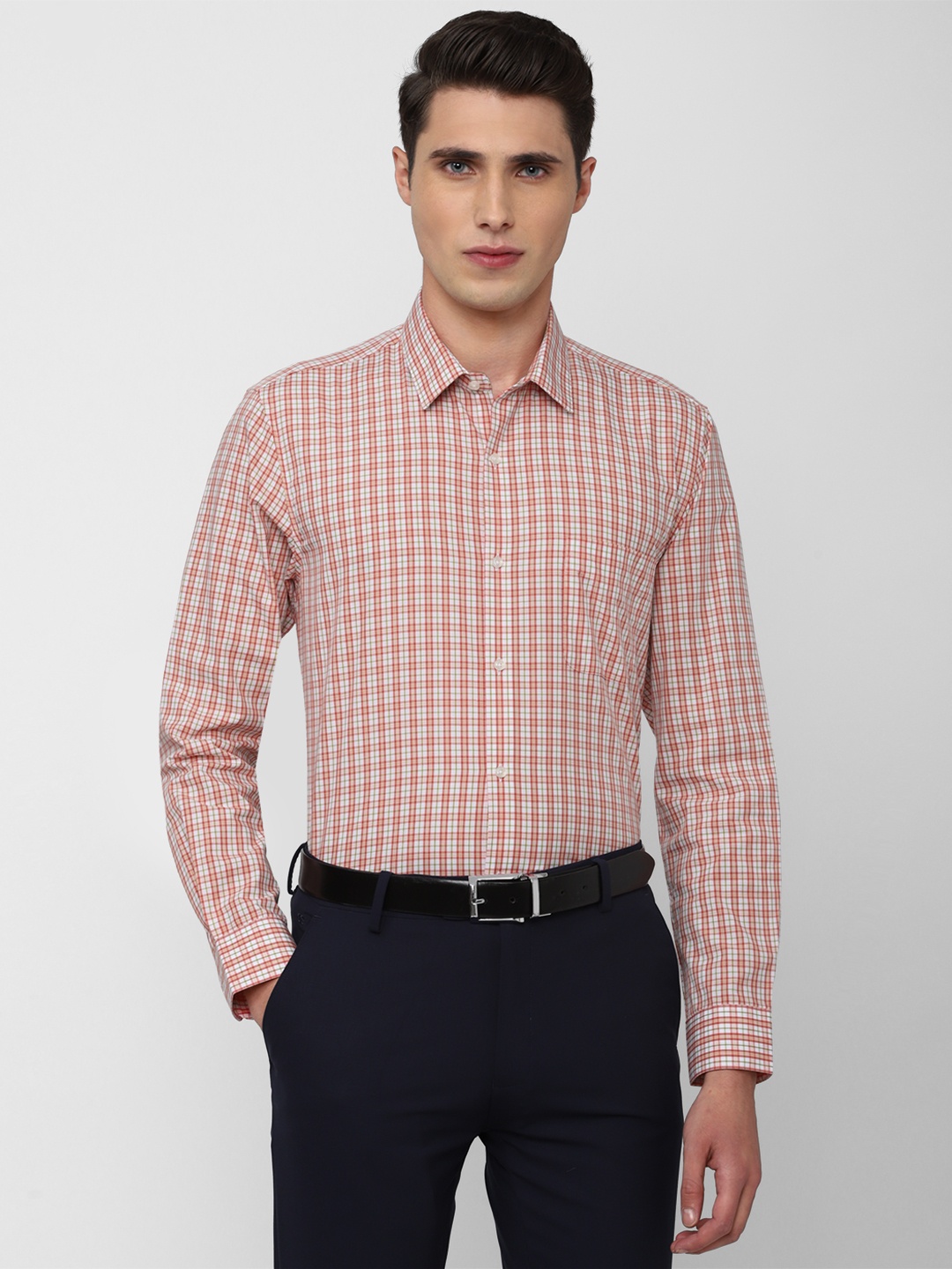 

Peter England Men Pink Cotton Checked Formal Shirt