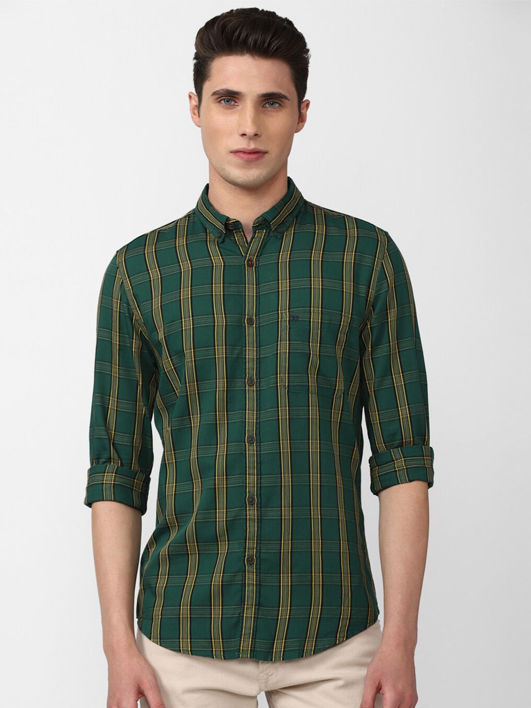 

Peter England Casuals Men Green Slim Fit Checked Casual Shirt