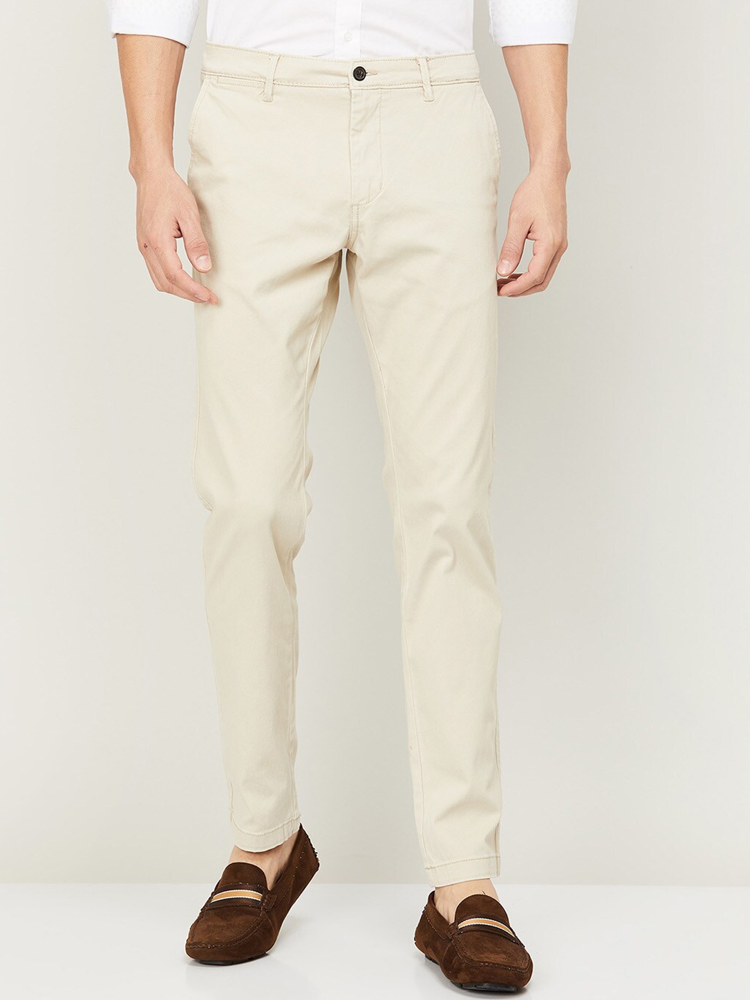 

CODE by Lifestyle Men Cream-Coloured Slim Fit Cotton Trousers