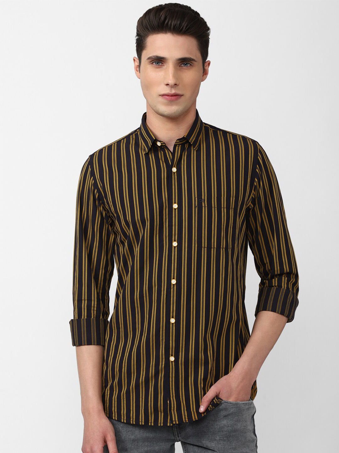 

Peter England Casuals Men Navy Blue Striped Cotton Slim Fit Casual Shirt
