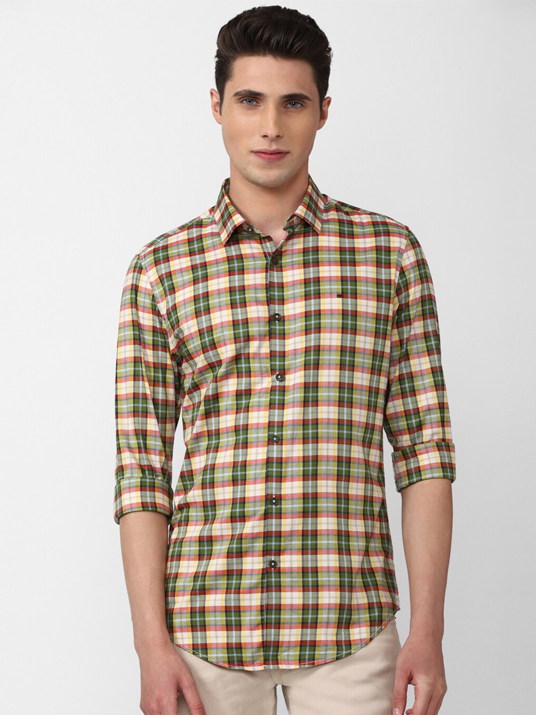 

Peter England Casuals Men Cream & Olive Green Checked Cotton Slim Fit Casual Shirt