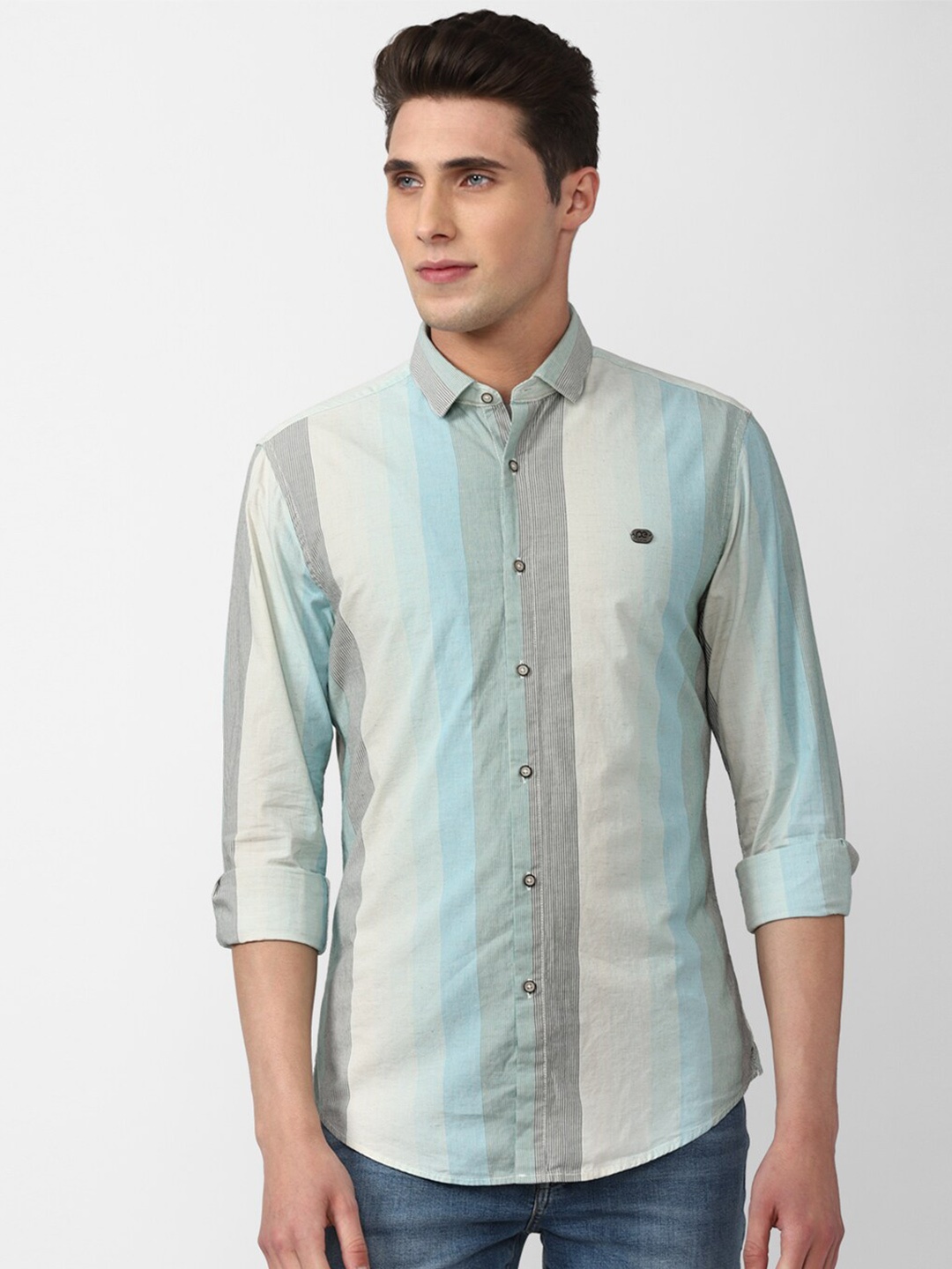 

Peter England Casuals Men White Slim Fit Striped Casual Pure cotton Shirt