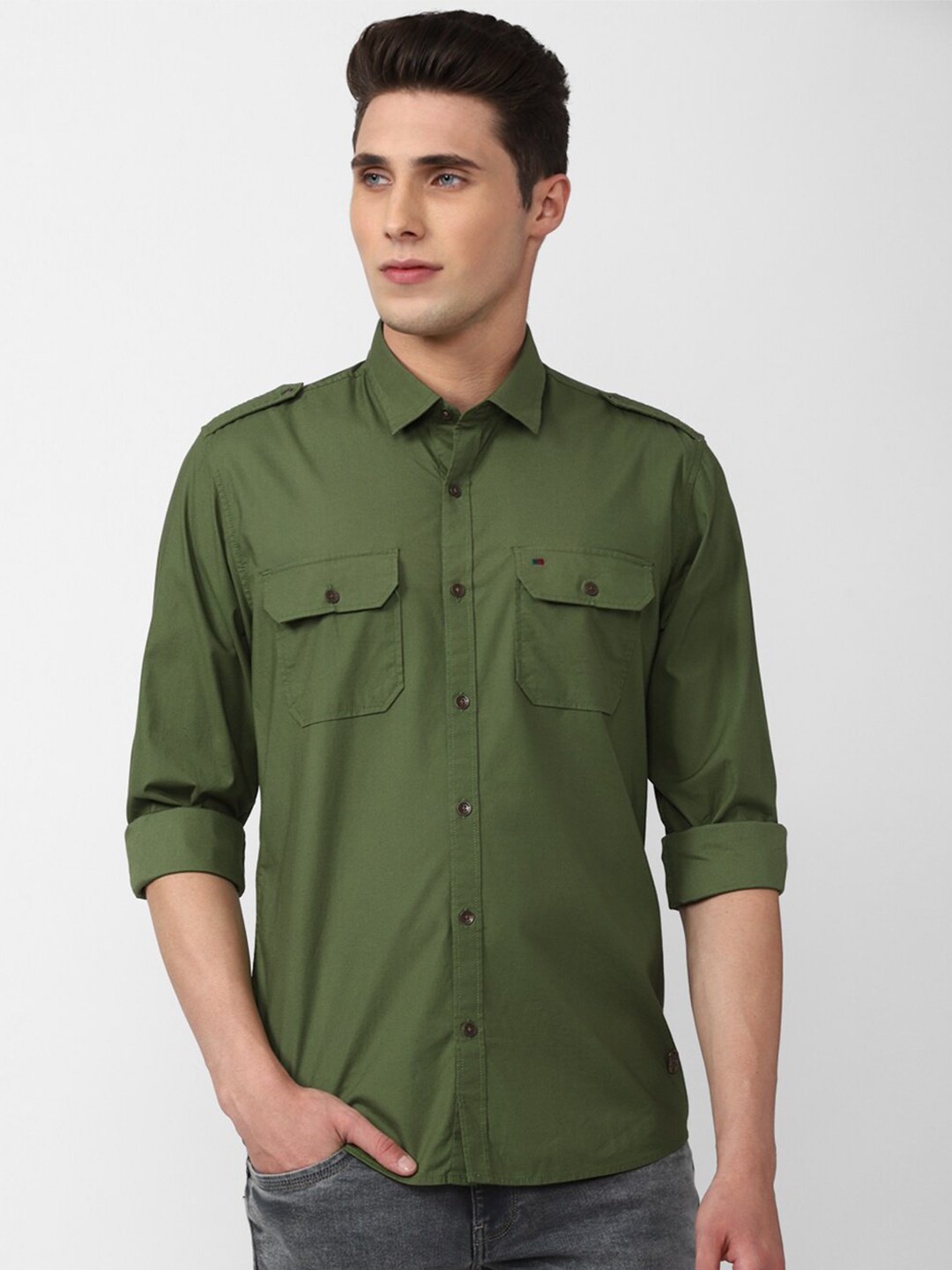 

Peter England Casuals Men Olive Green Slim Fit Casual Shirt