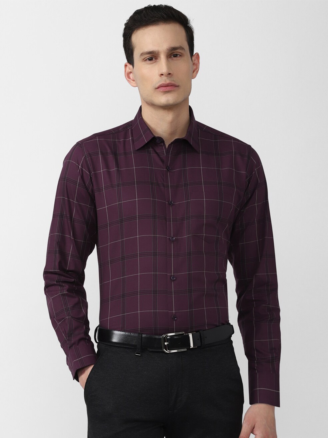 

Van Heusen Men Maroon Checked Formal Shirt