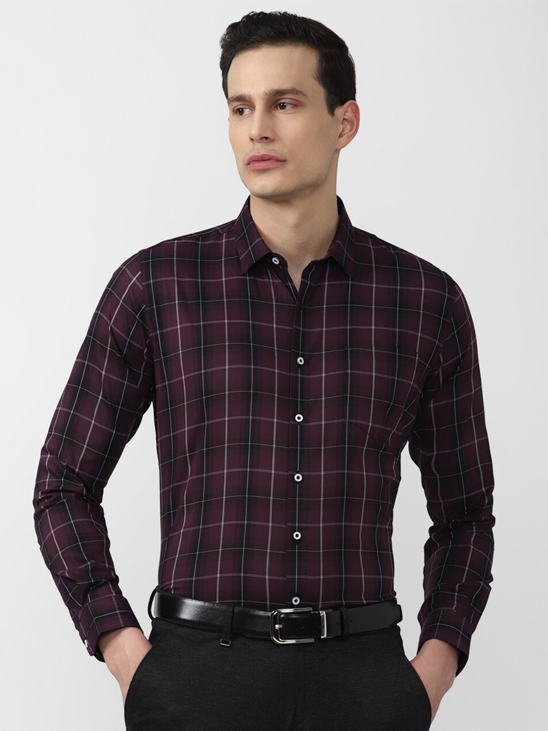 

Van Heusen Men Black Slim Fit Tartan Checks Checked Formal Shirt