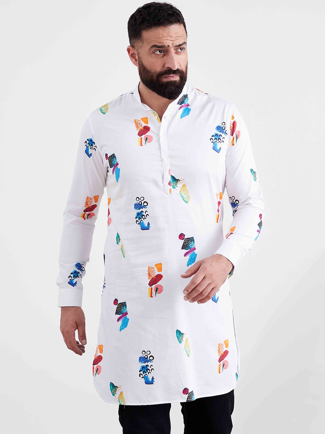 

MR BUTTON Men White Quirky Printed Kurta