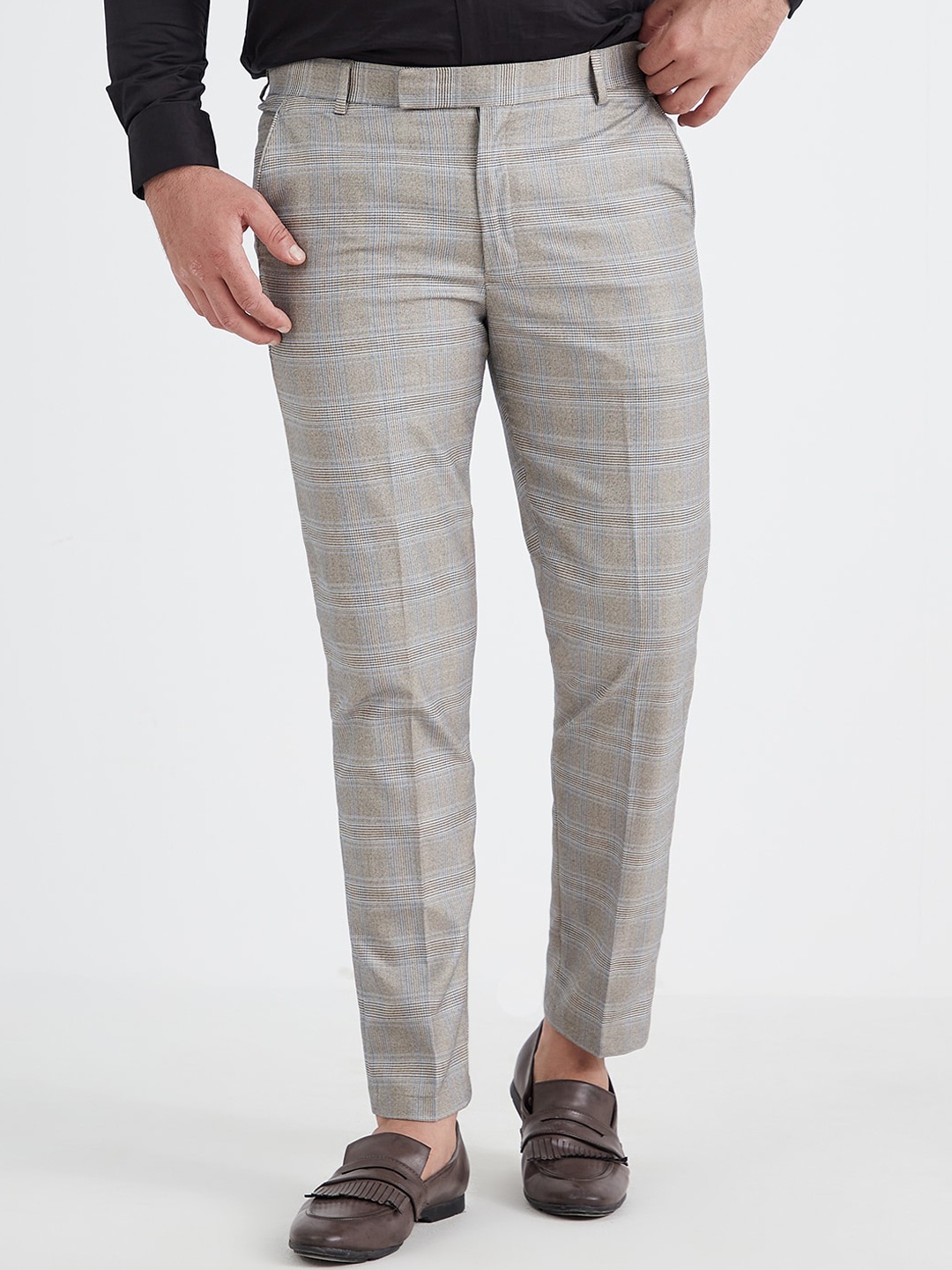 

MR BUTTON Men Brown Checked Slim Fit Trousers