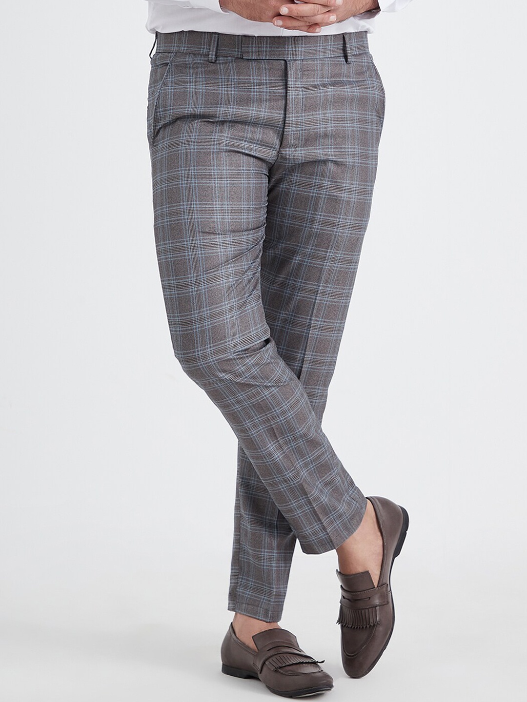 

MR BUTTON Men Grey Checked Slim Fit Trousers