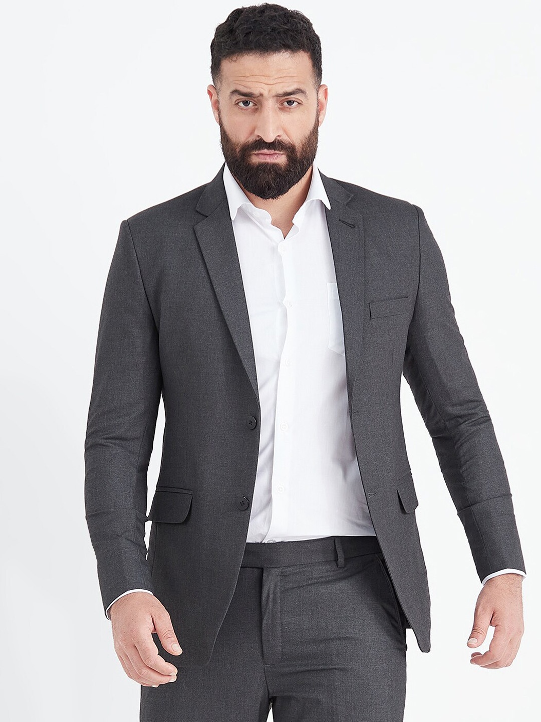 

MR BUTTON Men Grey Solid Single Breasted Slim-Fit Blazer
