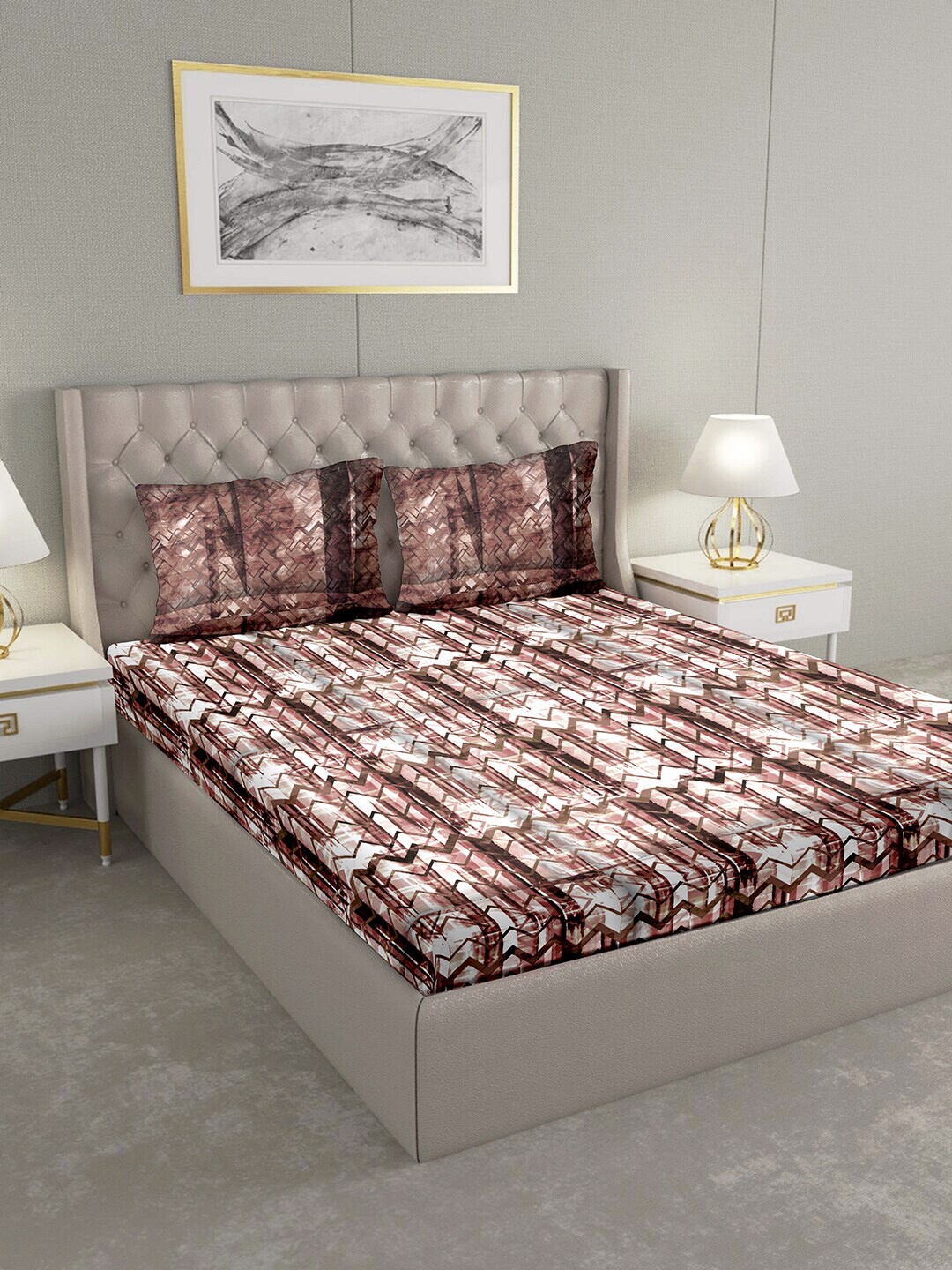 

BELLA CASA Brown & White Geometric 144 TC King 100% Cotton Bedsheet with 2 Pillow Covers