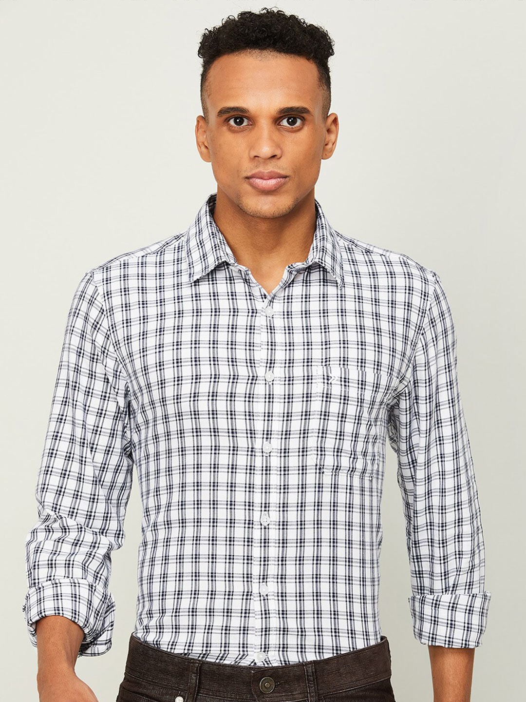 

CODE by Lifestyle Men White Slim Fit Checked Casual Cotton Shirt