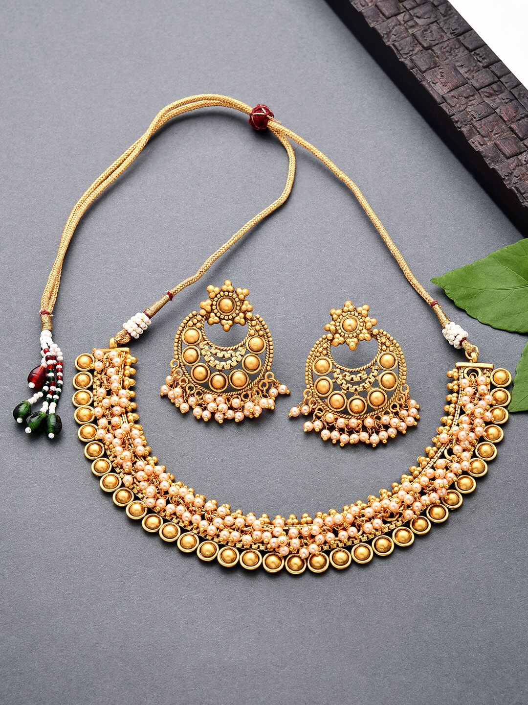 

Fida Gold-Plated Pearl Jewellery Set