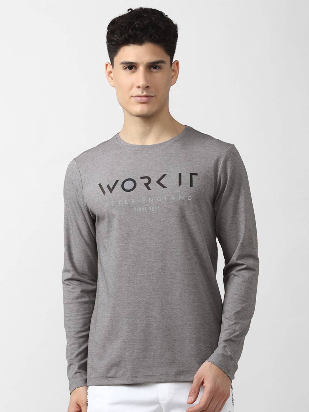 

Peter England Casuals Men Grey Typography Slim Fit T-shirt