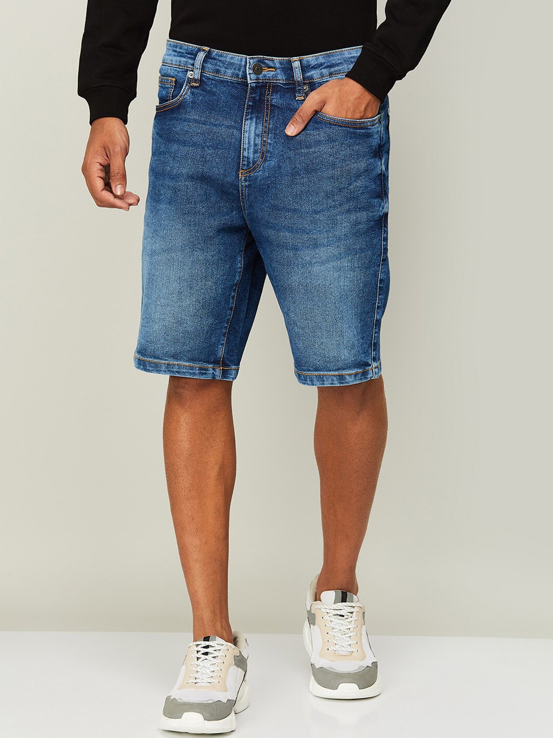 

Fame Forever by Lifestyle Men Blue Washed Slim Fit Denim Shorts