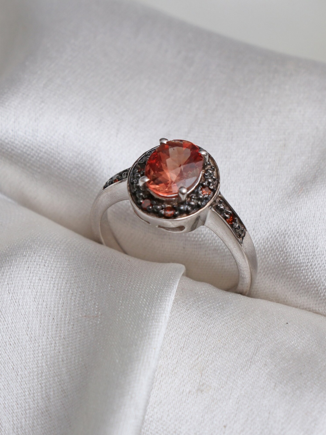 

HIFLYER JEWELS Sterling Silver Rhodium-Plated Pink Stone-Studded Finger Ring
