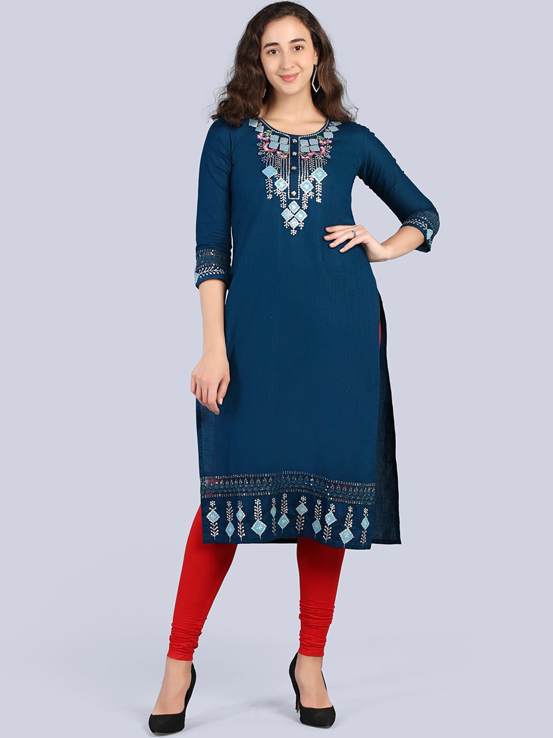 Pakiza Women Blue Embroidered Kurta