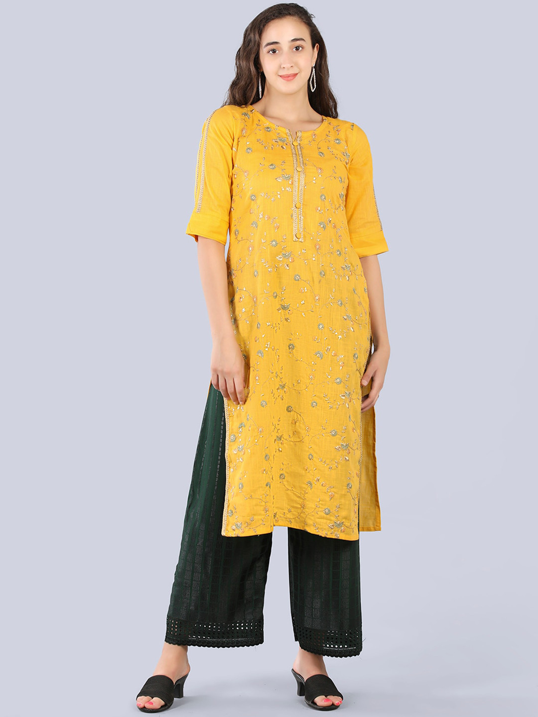 

Pakiza Women Yellow Thread Work Kurta