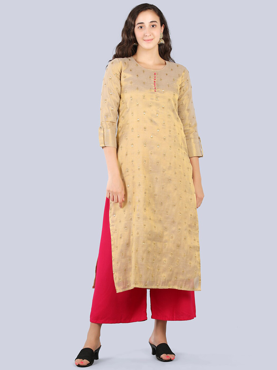 

Pakiza Women Cream-Coloured Embroidered Kurta