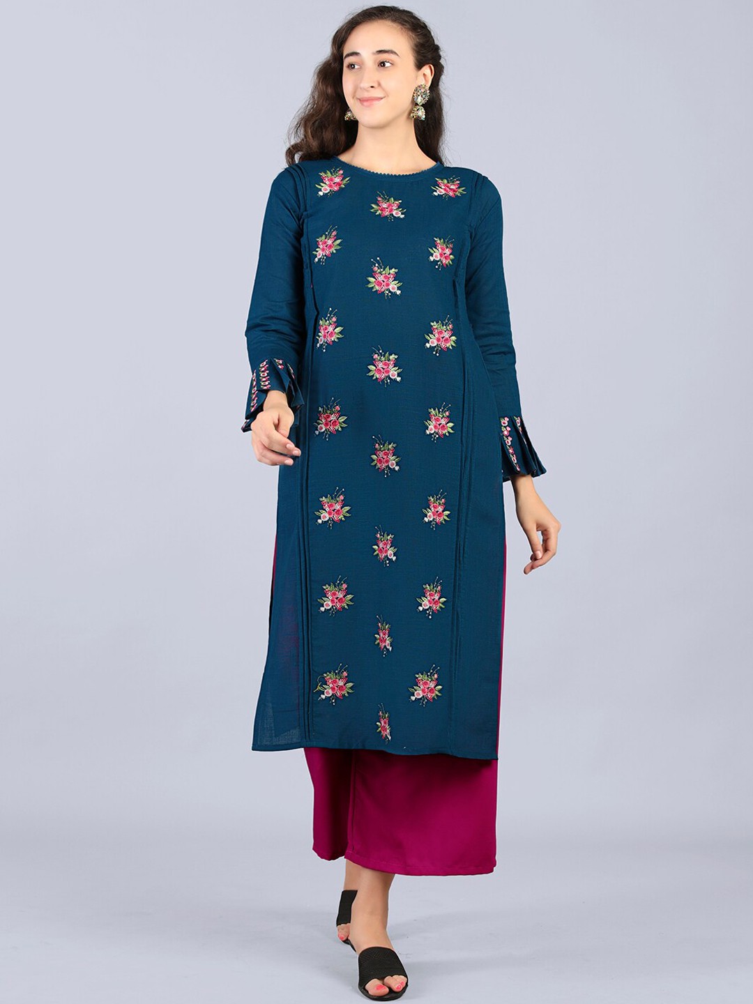 

Pakiza Women Blue Ethnic Motifs Embroidered Flared Sleeves Thread Work Kurta