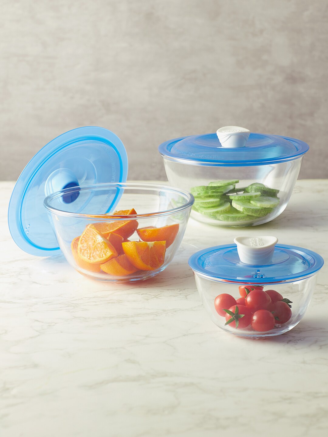 

HomeTown Transparent Set of 3 Glass kingston Bowls Set With Lid
