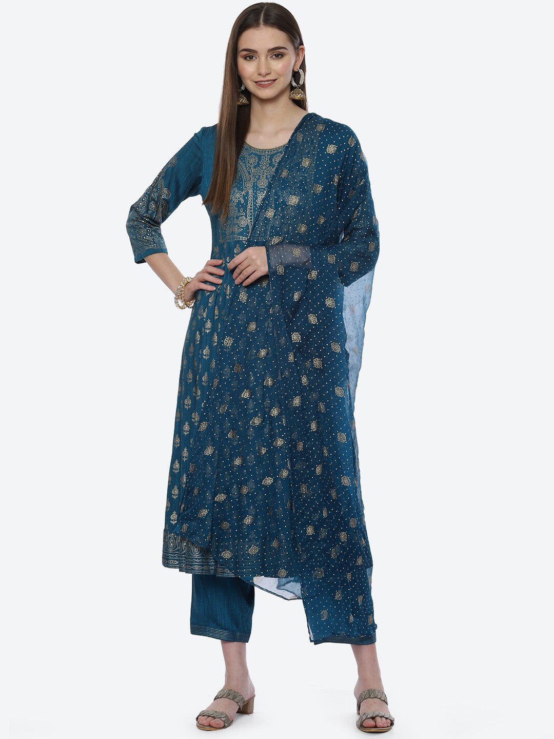 

Rangriti Women Teal Printed Kurta with Palazzos & Dupatta