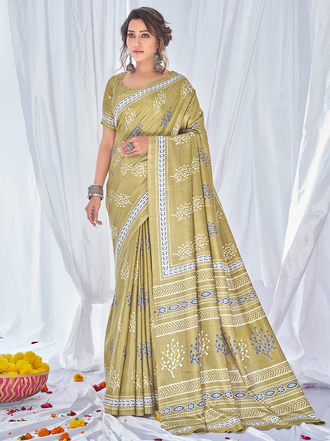 

Mitera Olive Green & White Floral Silk Blend Bagru Saree