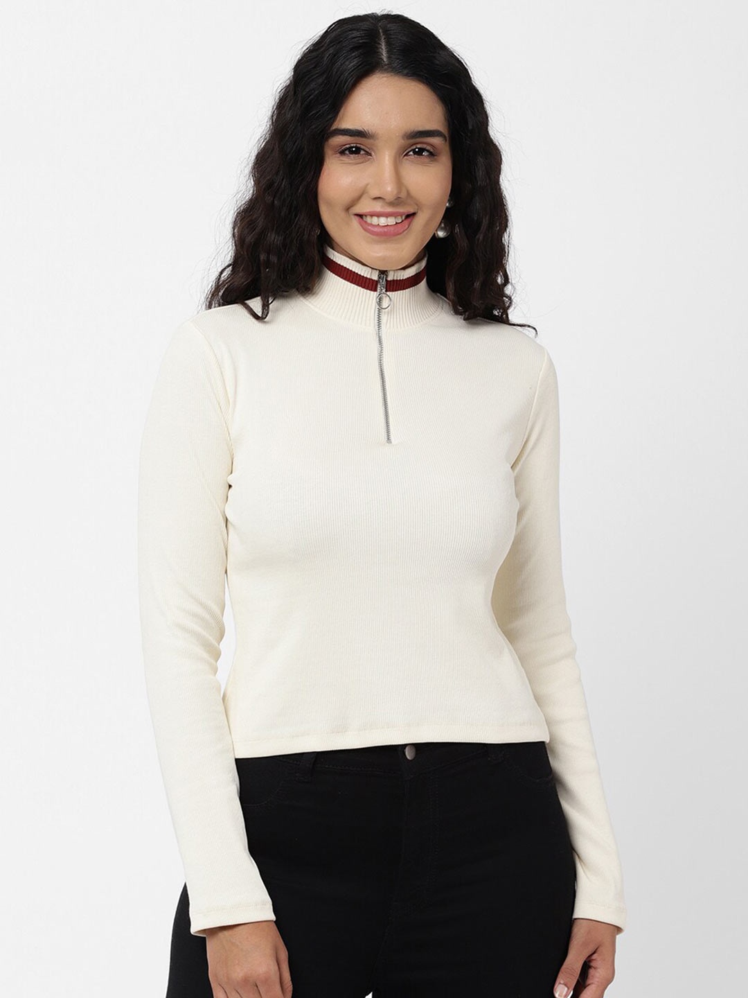 

R&B Women White Solid Sweatshirt