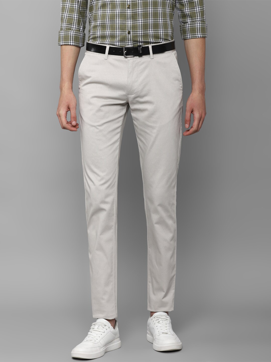 

Louis Philippe Sport Men Grey Textured Slim Fit Trousers