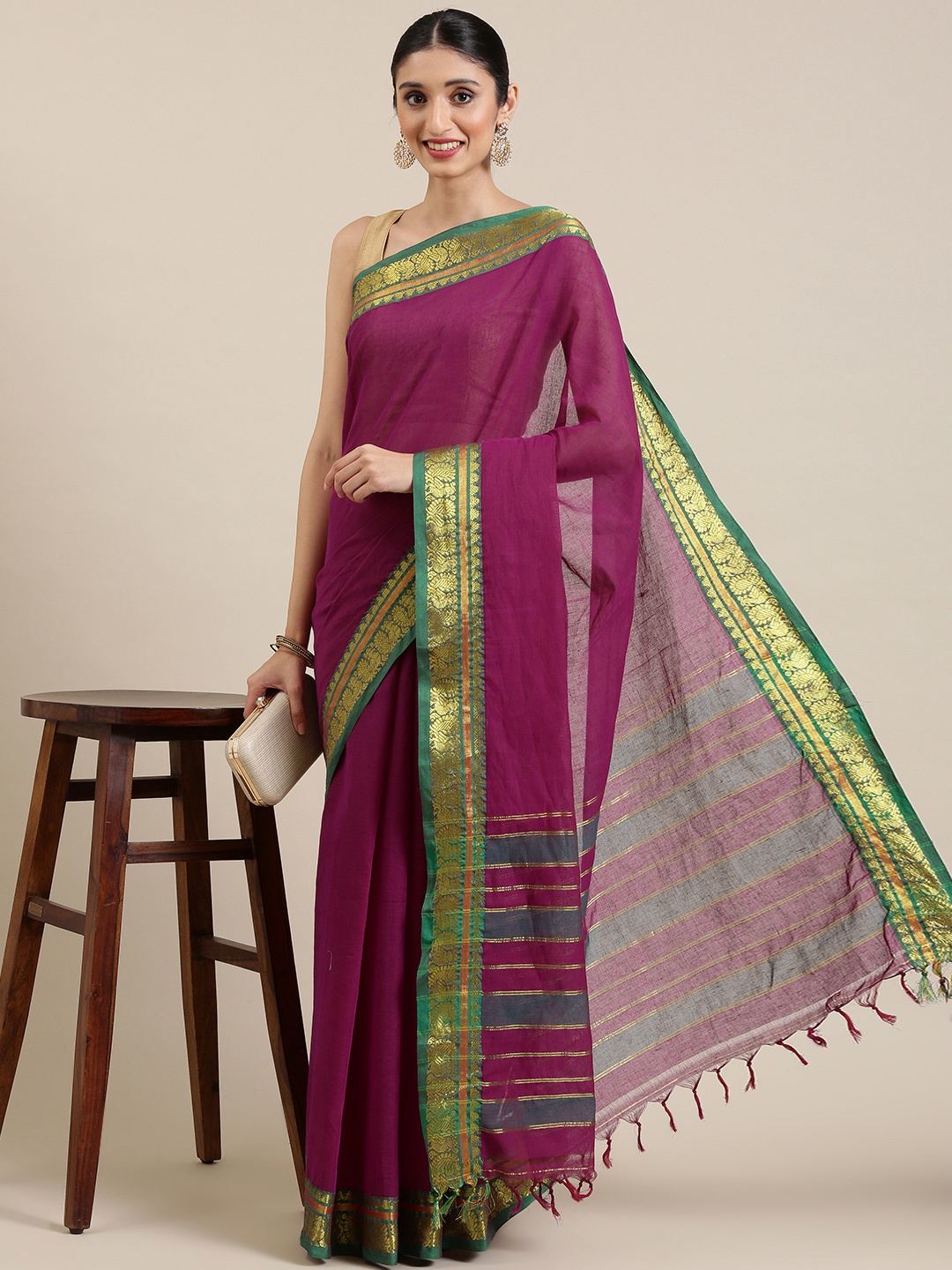 

KALINI Magenta Pure Cotton Mangalagiri Saree