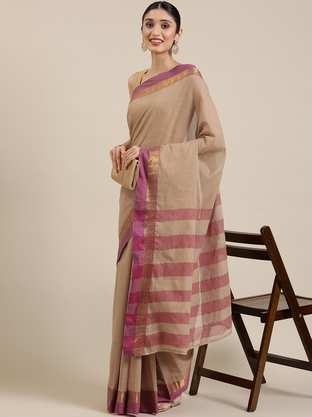 

KALINI Beige Striped Pure Cotton Mangalagiri Saree