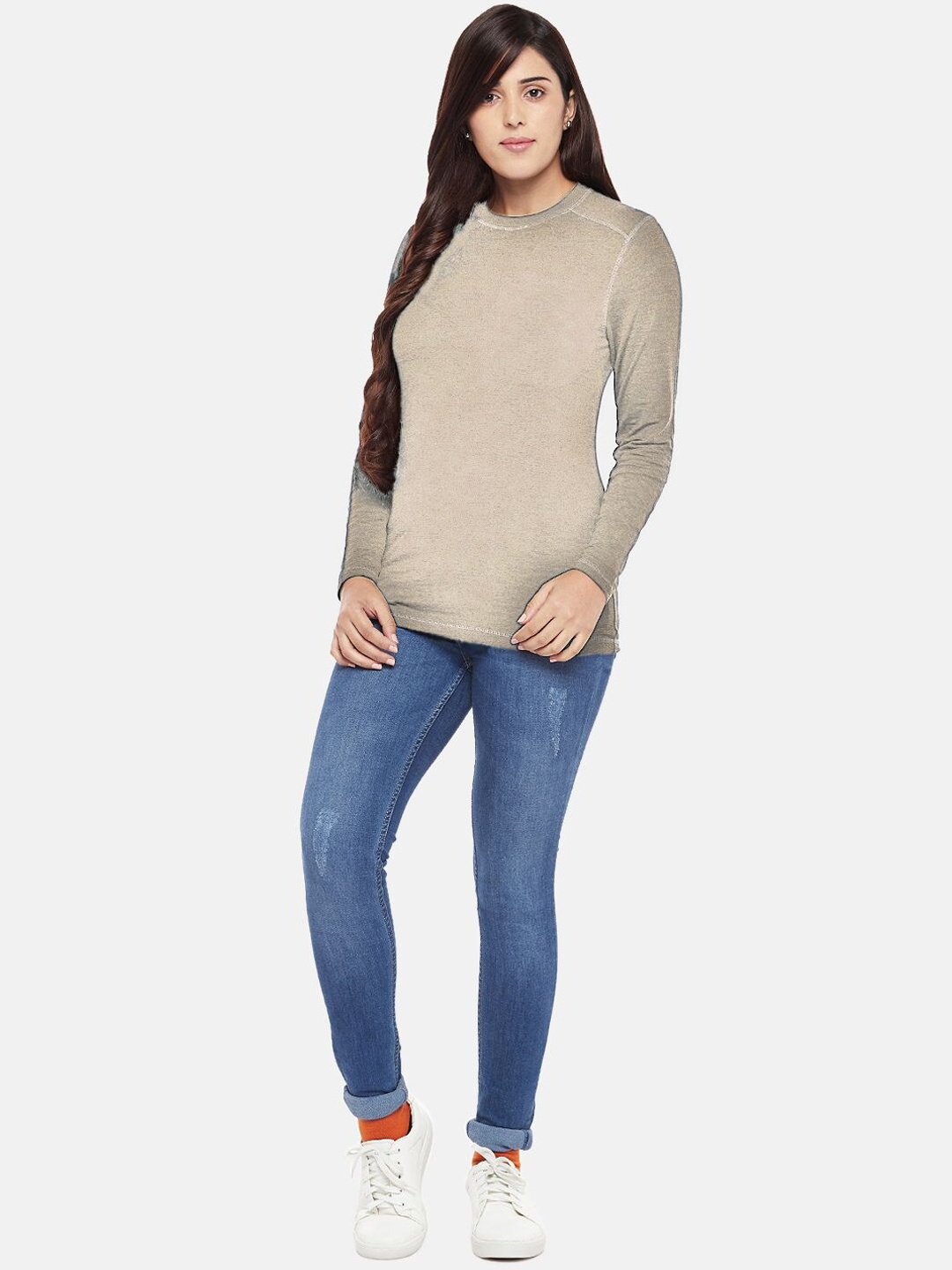 

Kosha Women Cream-Coloured Solid Thermal Tops
