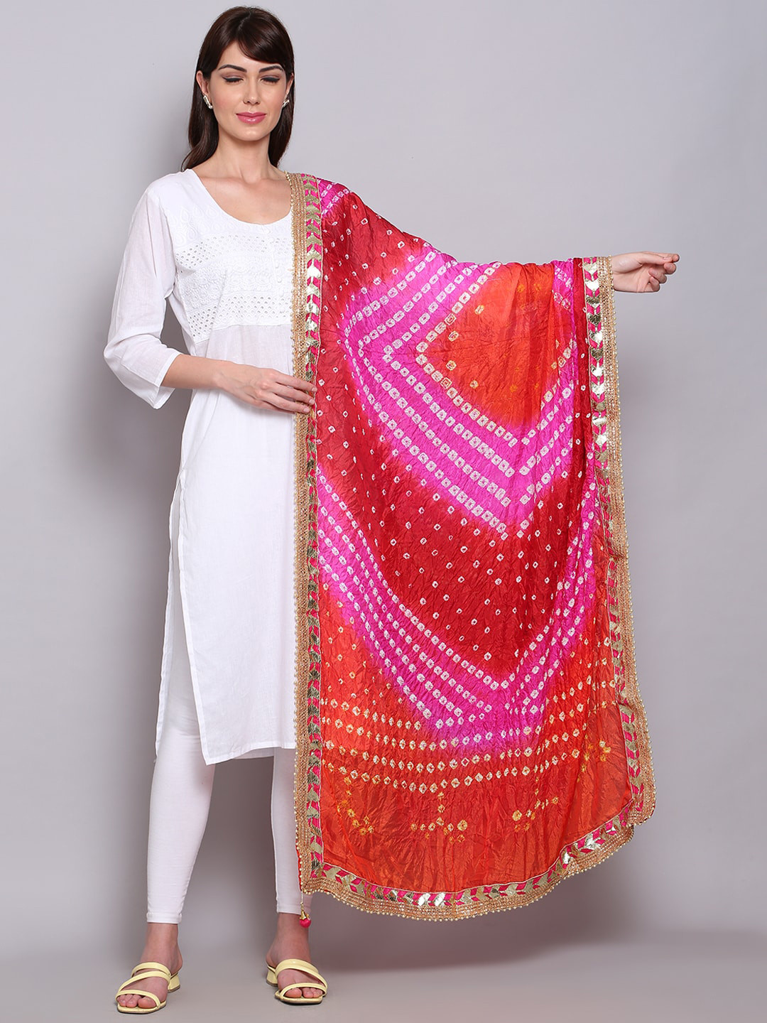 

Miaz Lifestyle Red & White Printed Art Silk Bandhani Dupatta with Gotta Patti