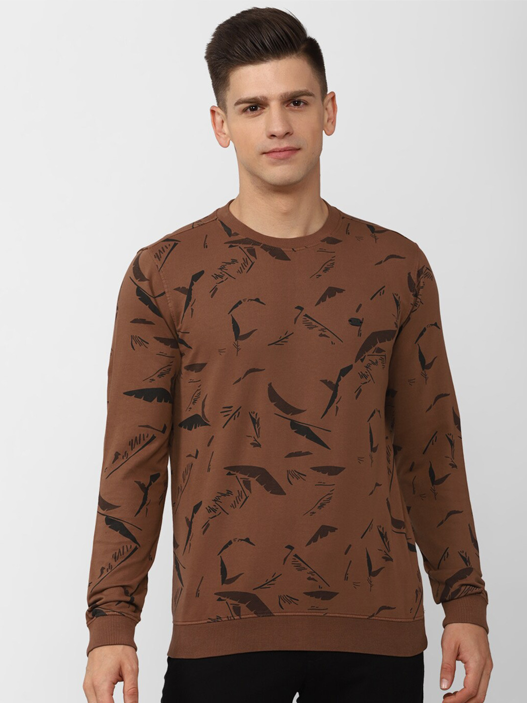 

Peter England Casuals Men Brown Printed Pure cotton Sweatshirt