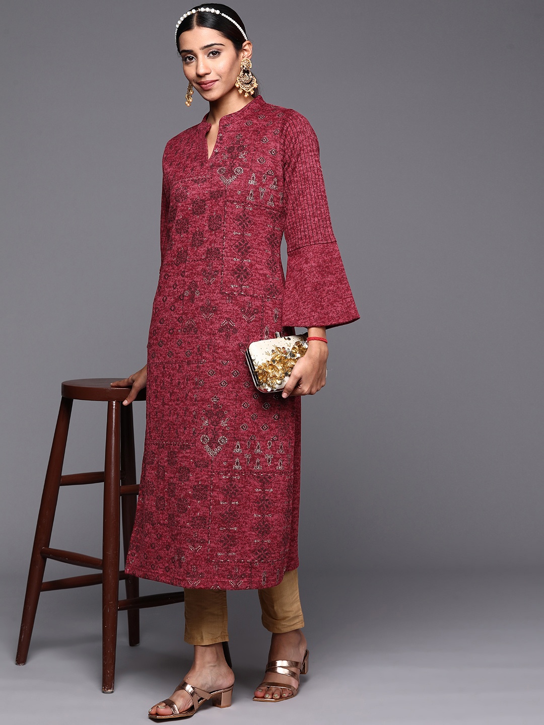

Libas Women Pink Woven Design Bell Sleeves Wool Kurta