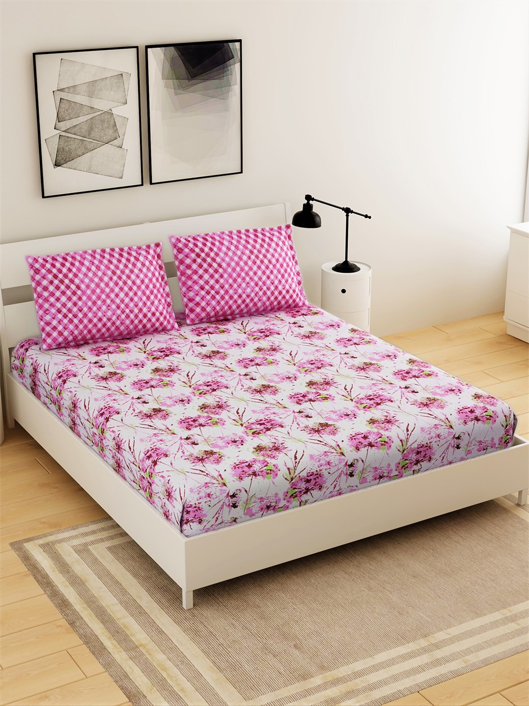 

Salona Bichona Pink & White Floral 104 TC Queen Bedsheet with 2 Pillow Covers