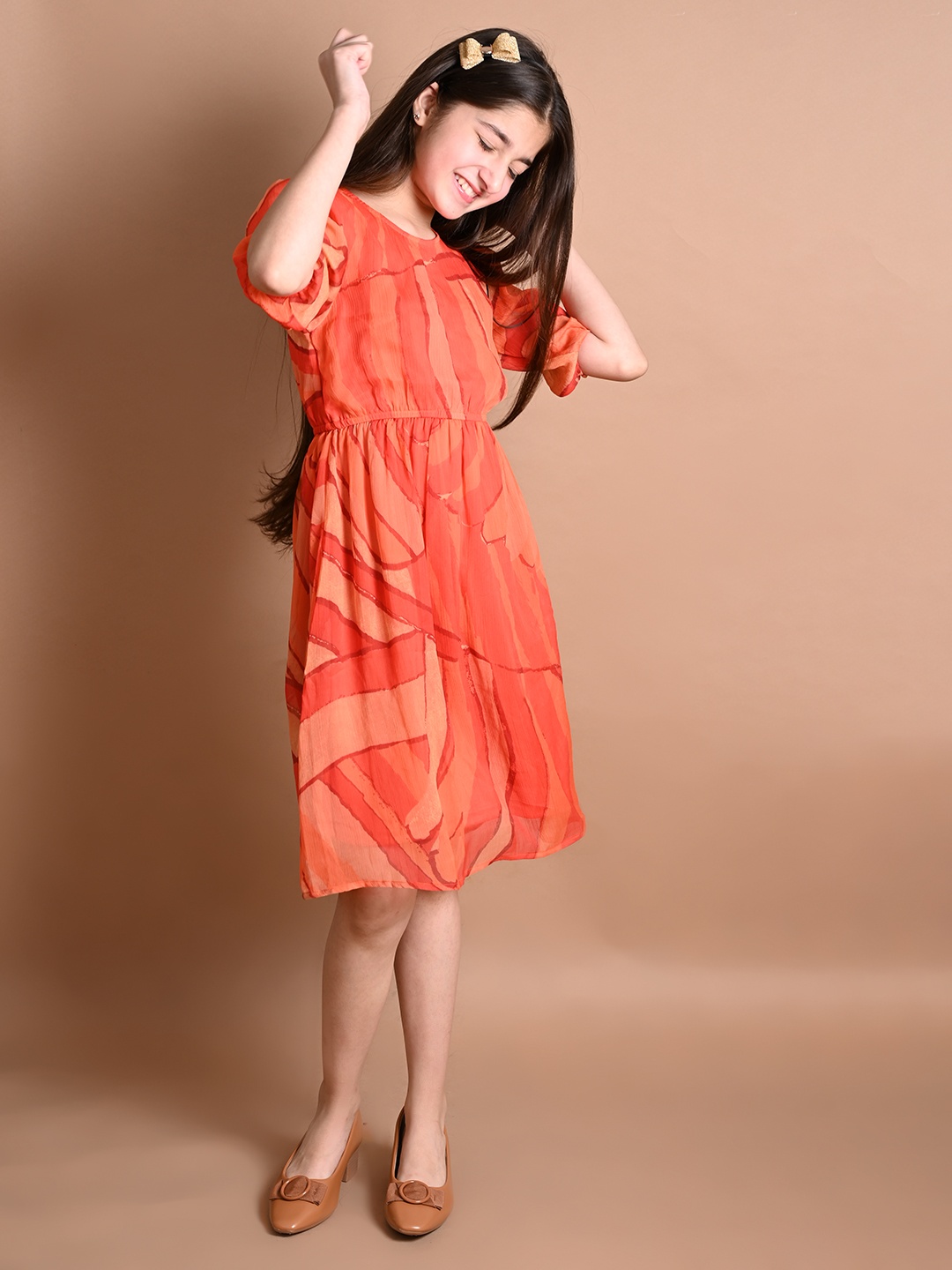 

LilPicks Girls Orange Tie and Dye Dyed Georgette Fit and Flare Dress