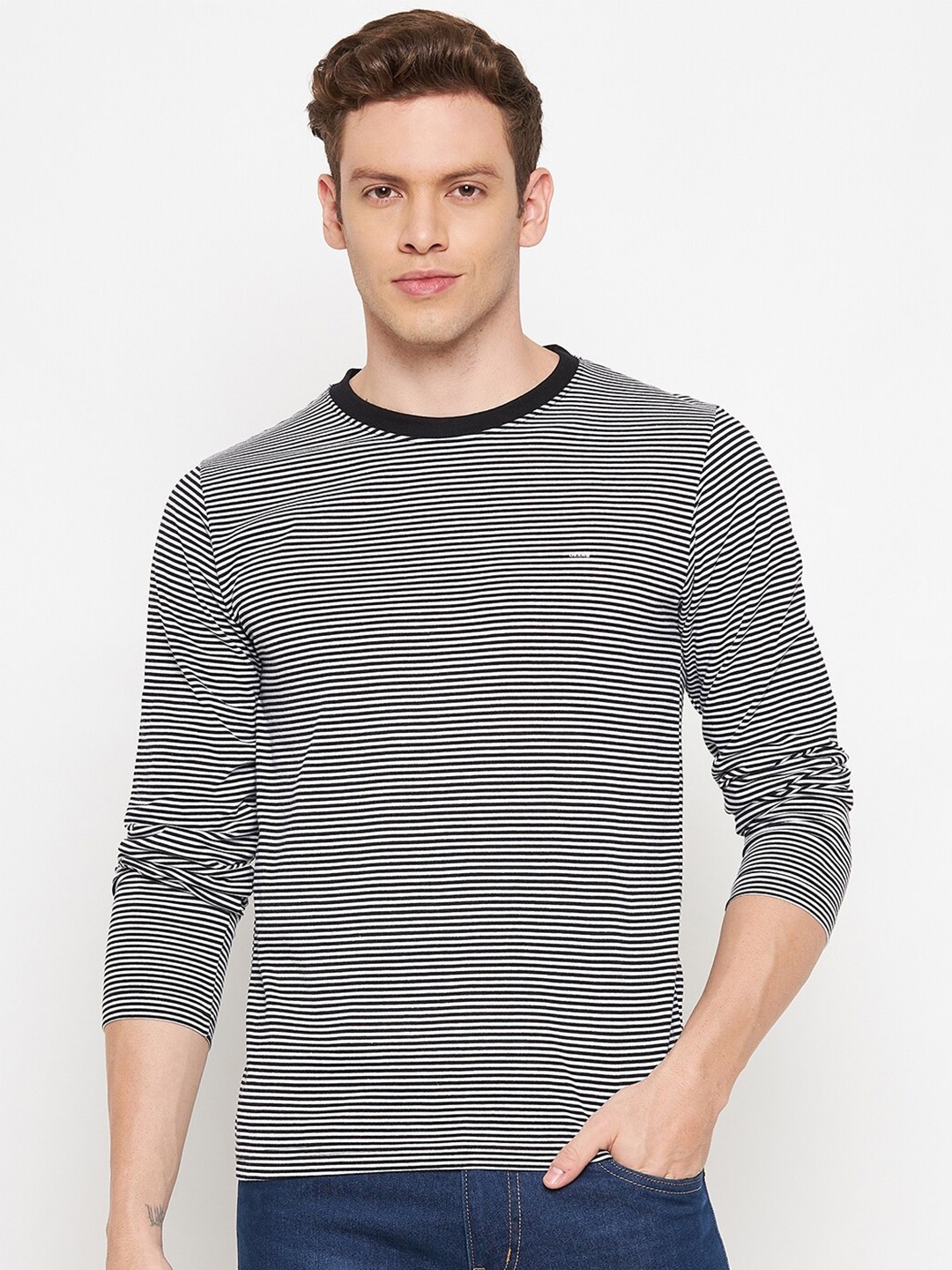 

Okane Men Black & White Striped Monochrome Cotton T-shirt