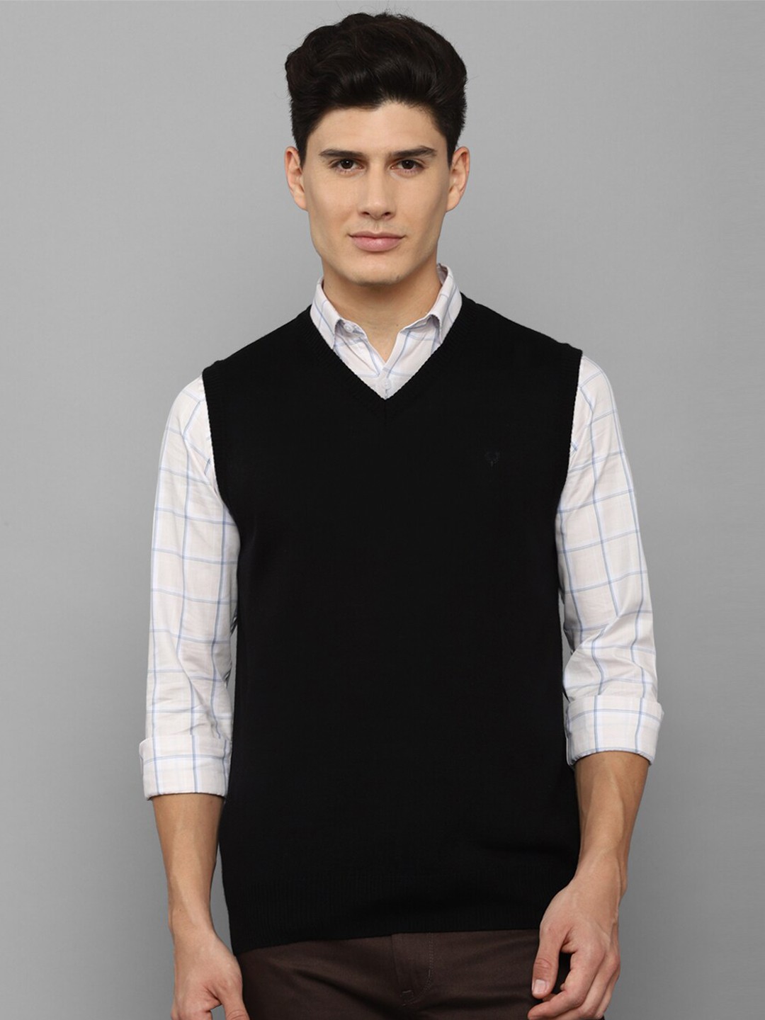 

Allen Solly Men Black Solid Sweater Vest