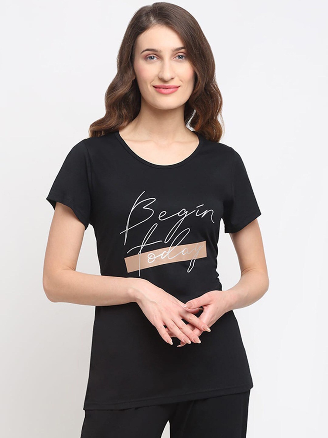 

Kanvin Women Black Printed Cotton Lounge Tshirt